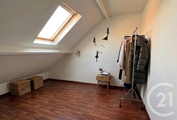 Maison à vendre  6 pièces - 134,80 m 2   LIVRY GARGAN  - 93