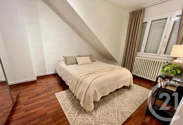 Maison à vendre  6 pièces - 134,80 m 2   LIVRY GARGAN  - 93