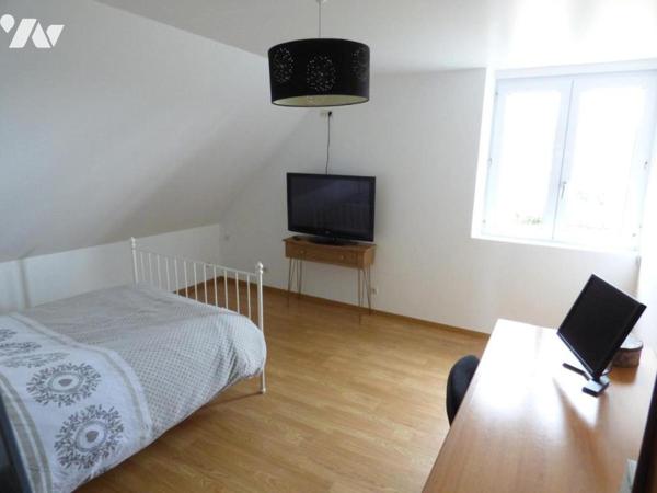 Vaste maison avec dépendance