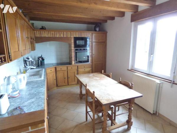 Vaste maison avec dépendance