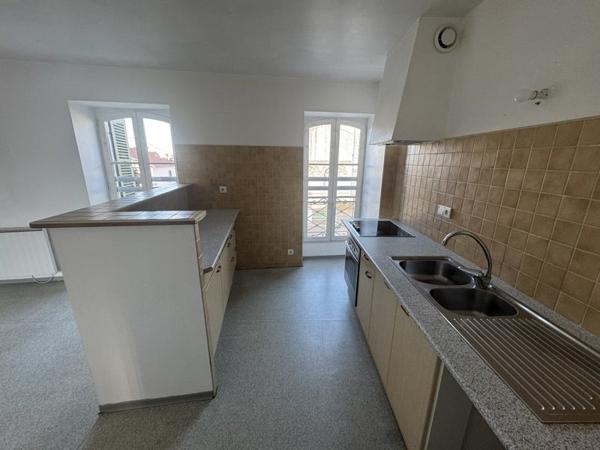 Appartement à louer |  Tarbes |  4 pièces | 86 m²