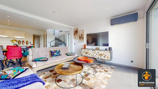 Location Maison 6 pièces 135 m2 à Millery