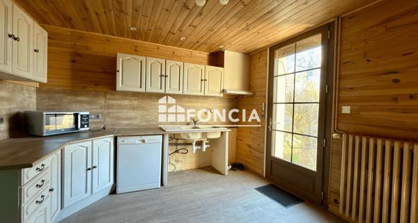 À vendre Maison 8 pièces 200 m² - Rodez 12000