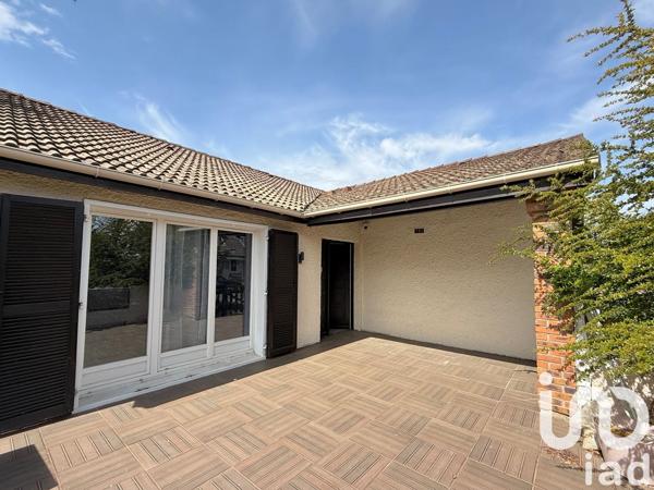 Maison à vendre 6 pièces 140 m² Soisy-sur-Seine