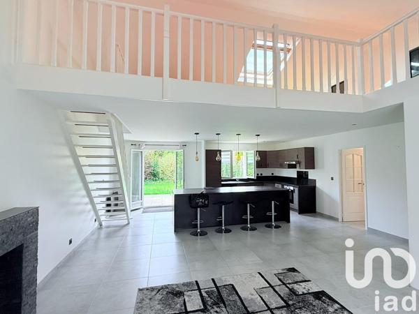 Maison à vendre 6 pièces 140 m² Soisy-sur-Seine