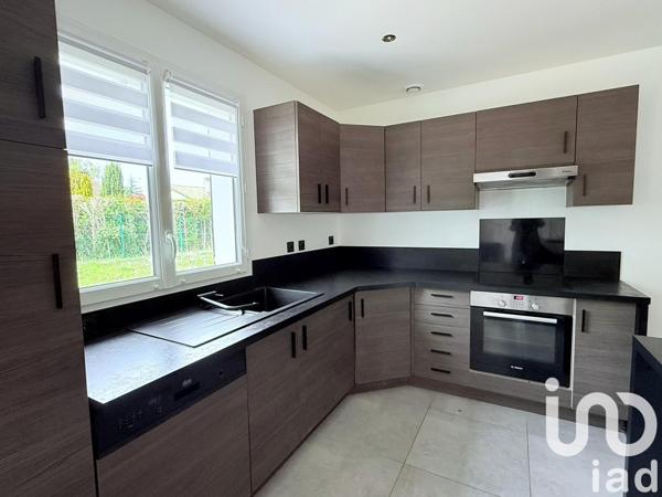 Maison à vendre 6 pièces 140 m² Soisy-sur-Seine