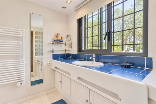 Vente Maison provençale de luxe Saint-Paul-en-Forêt 6 Pièces 200 m²