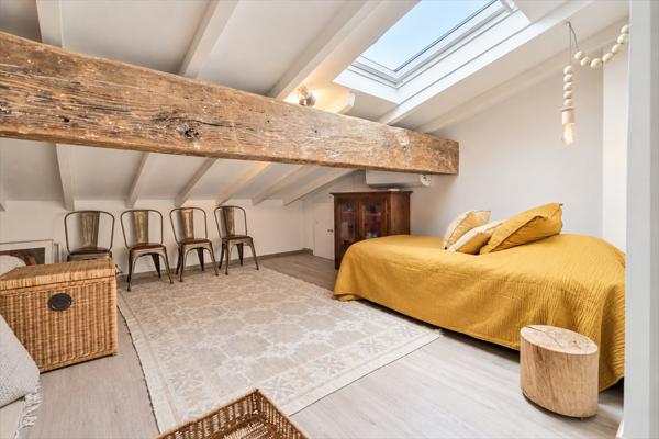 Vente Maison provençale de luxe Saint-Paul-en-Forêt 6 Pièces 200 m²