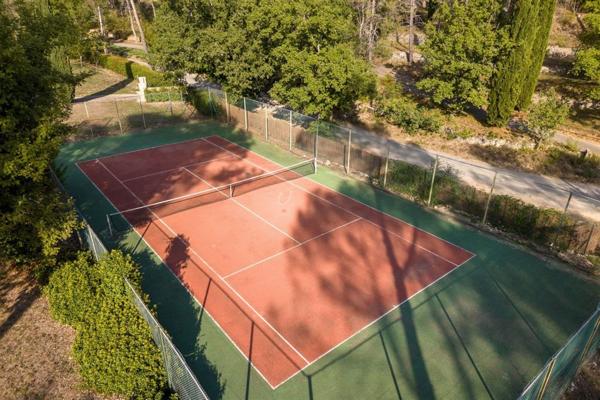 Vente Maison provençale de luxe Saint-Paul-en-Forêt 6 Pièces 200 m²