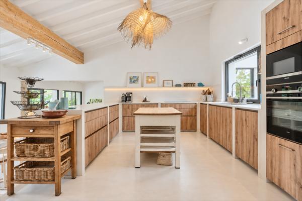 Vente Maison provençale de luxe Saint-Paul-en-Forêt 6 Pièces 200 m²