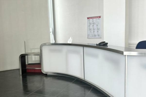 Location - BUREAUX 1822 m 2