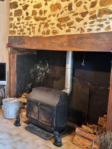 Maison, 3 chambres, garage, 3 balcons.