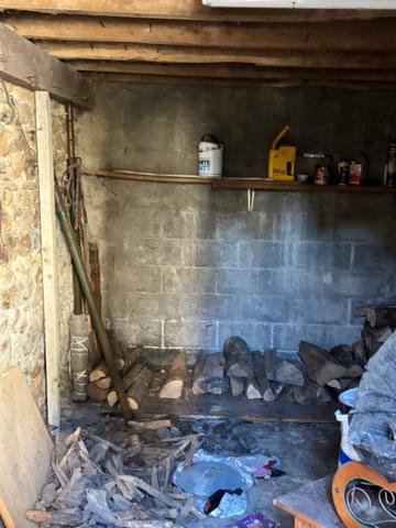 Maison, 3 chambres, garage, 3 balcons.