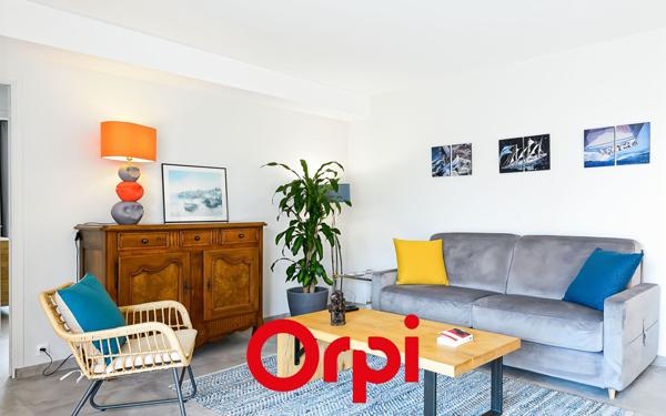 Appartement à louer    3 pièces • 66,24 m2 Sanary-sur-Mer