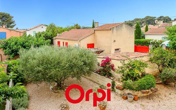 Appartement à louer    3 pièces • 66,24 m2 Sanary-sur-Mer