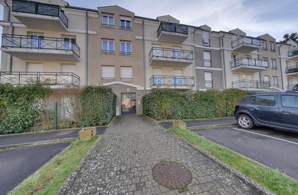 Appartement Ozoir La Ferriere 1 pièce 30.26 m²