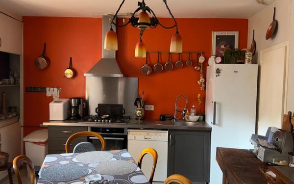 Maison à vendre    4 pièces • 214 m2 Rochechouart