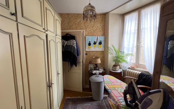 Maison à vendre    4 pièces • 214 m2 Rochechouart