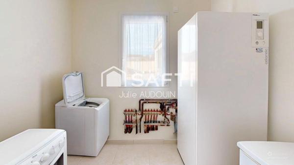 Pavillon sans comparable ! Matha idéalement placé