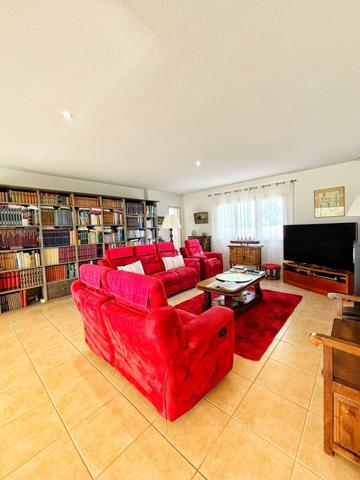 MAISON D'ARCHITECTE - EN CAMPAGNE - Soreze (81540)