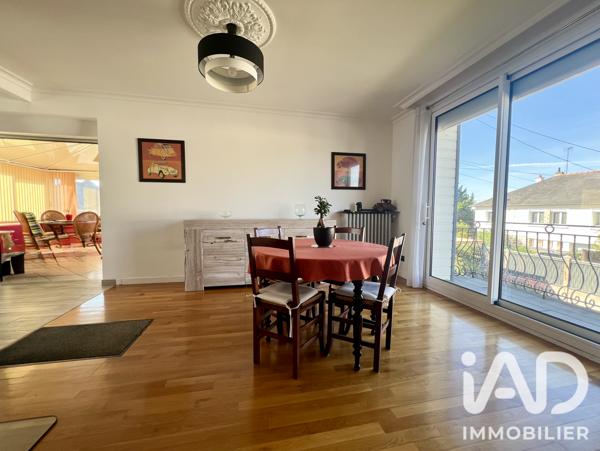 Maison à vendre 4 pièces 98 m² Laval