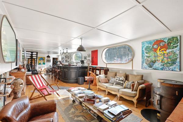 Le Port-Marly – Péniche familiale rénovée, 230 m² de confort sur l'eau, 3 chambres et terrasses