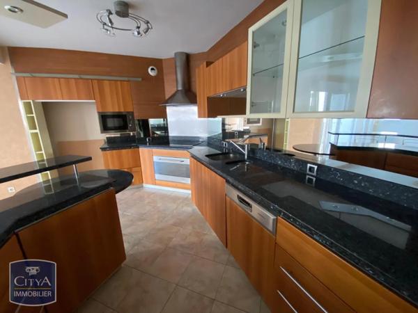 Appartement à louer 3 pièces 72.17m²