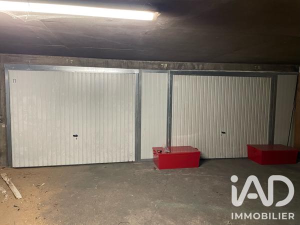 Parking à vendre 132 m² Paris 10