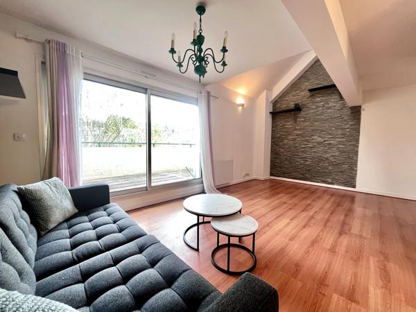 Appartement T2Bis Duplex meublé de 63,50 m² avec Terrasse et Parking Privé