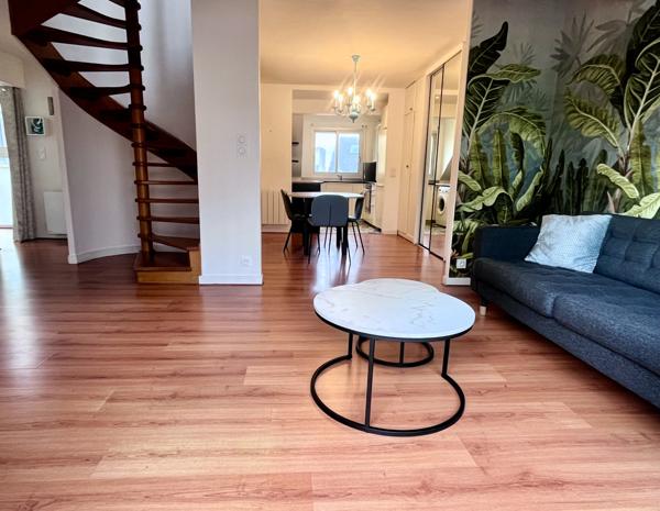 Appartement T2Bis Duplex meublé de 63,50 m² avec Terrasse et Parking Privé
