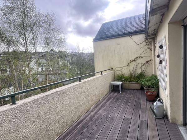Appartement T2Bis Duplex meublé de 63,50 m² avec Terrasse et Parking Privé