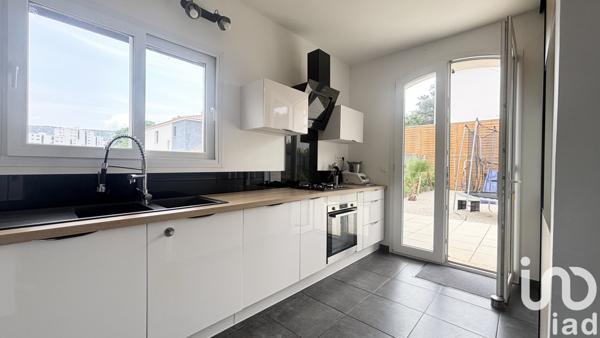 Maison à vendre 5 pièces 131 m² Aubagne
