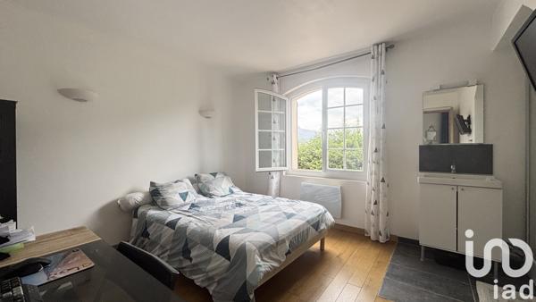 Maison à vendre 5 pièces 131 m² Aubagne