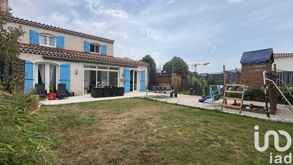 Maison à vendre 5 pièces 131 m² Aubagne