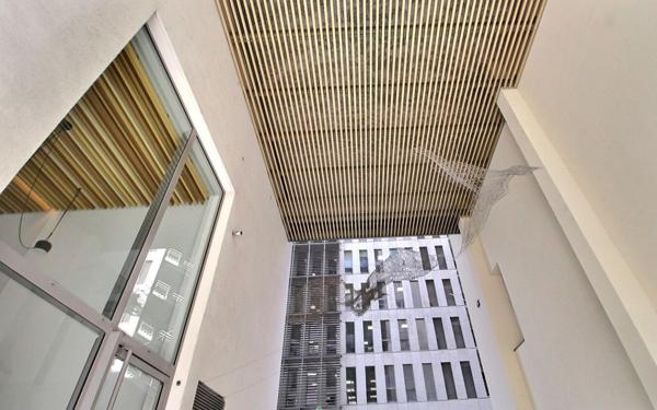 Appartement à vendre    2 pièces • 42,82 m2 Marseille 3