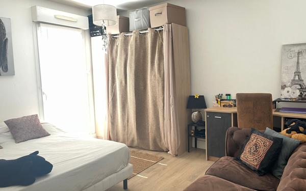 Appartement à vendre    5 pièces • 97 m2 Lattes