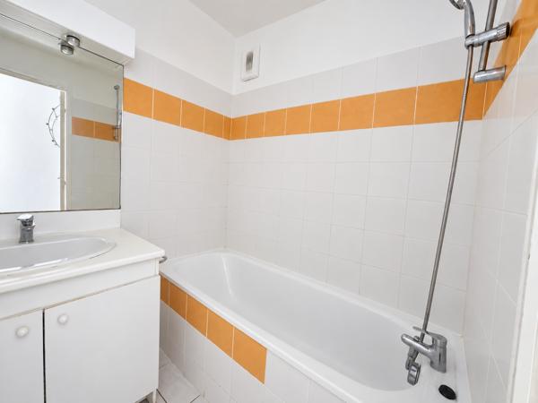 Lumineux appartement dans résidence sécurisée