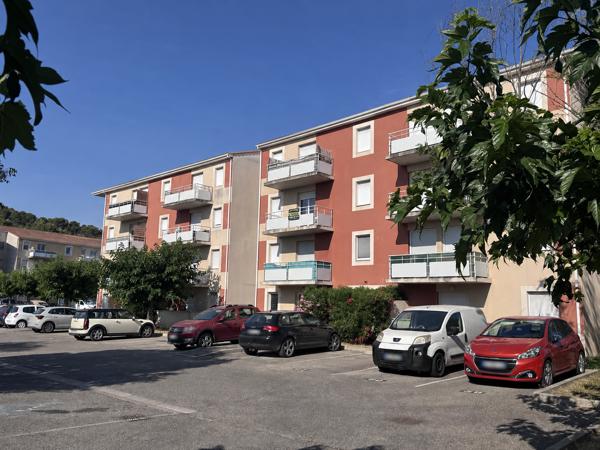 Lumineux appartement dans résidence sécurisée