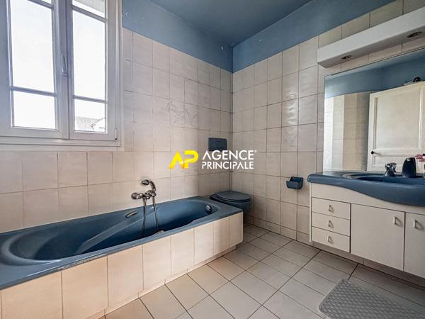 Sartrouville - Union - Maison 6 pièces 4 chambres 150 m2 €670 000 ** - Référence 9578