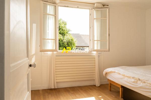 Sartrouville - Union - Maison 6 pièces 4 chambres 150 m2 €670 000 ** - Référence 9578