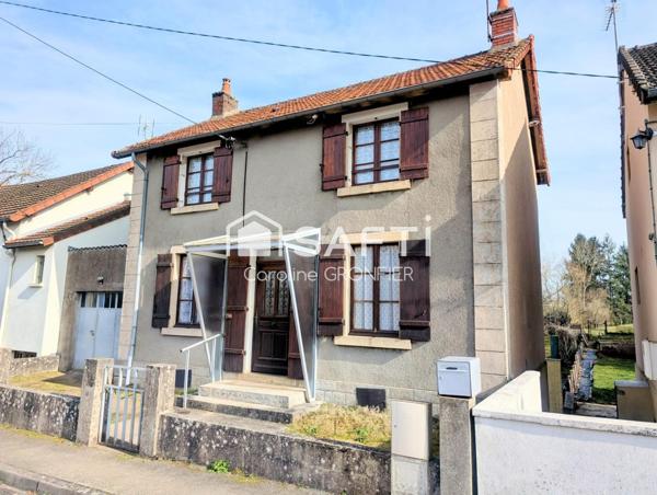 Maison élevée sur cave avec jardin – Proche commodités