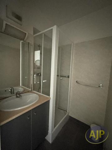 Location appartement Rochefort : 410 € - AJP Immobilier Saintes