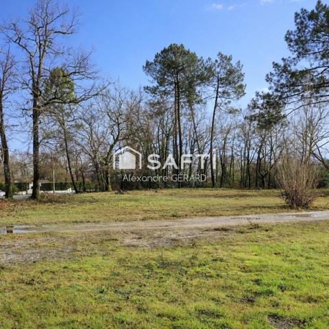 Terrain constructible de 1150 m²