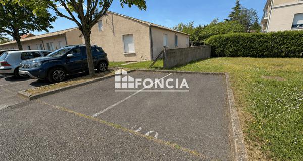 À vendre Parking 17.6 m² - Poitiers 86000