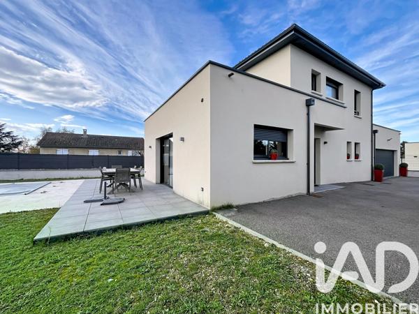 Maison à vendre 6 pièces 146 m² Saint-Laurent-de-Mure