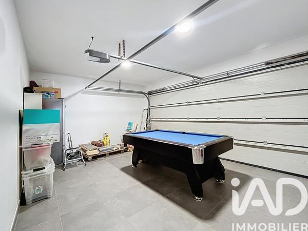 Maison à vendre 6 pièces 146 m² Saint-Laurent-de-Mure