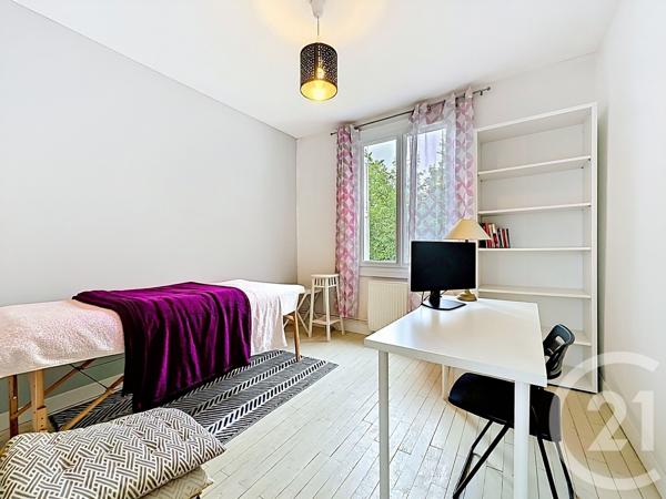 Maison à vendre  5 pièces - 108 m 2   PERIGUEUX  - 24