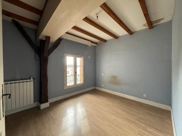 Maison à vendre |                                       Tonneins |                                        8 pièces  |  230 m²