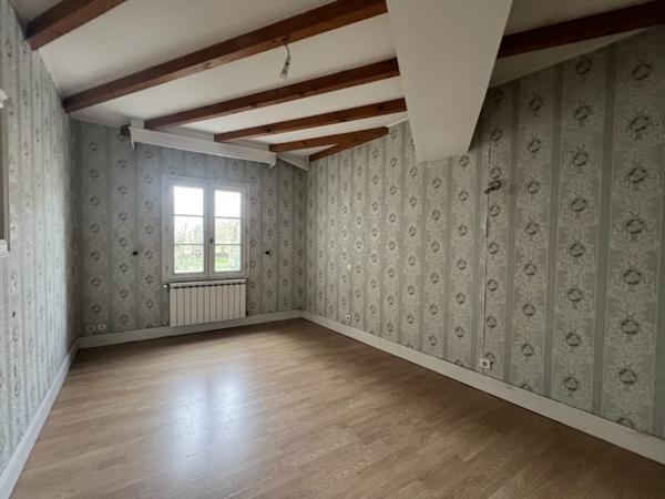 Maison à vendre |                                       Tonneins |                                        8 pièces  |  230 m²