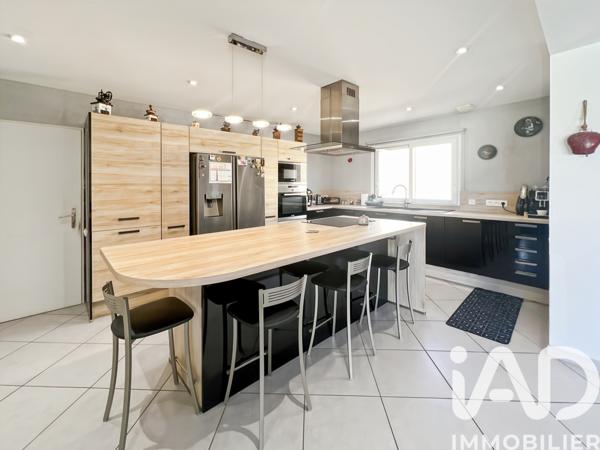 Maison à vendre 5 pièces 164 m² Pont-Saint-Esprit